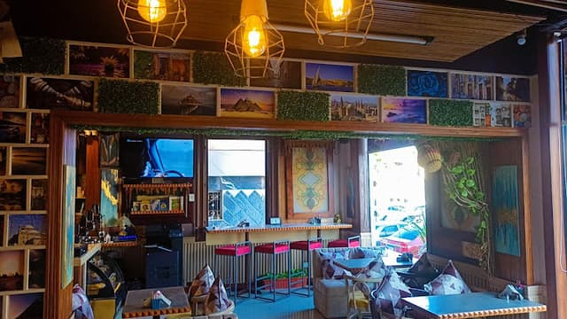 ELBRO CAFE & C WORKING SPACE