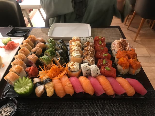 Sushi Town