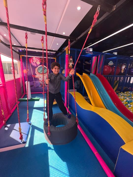 Pluto kids area