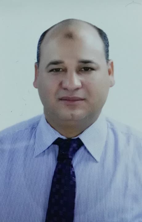 دكتور محمد محفوظ سلامه استشاري العيون