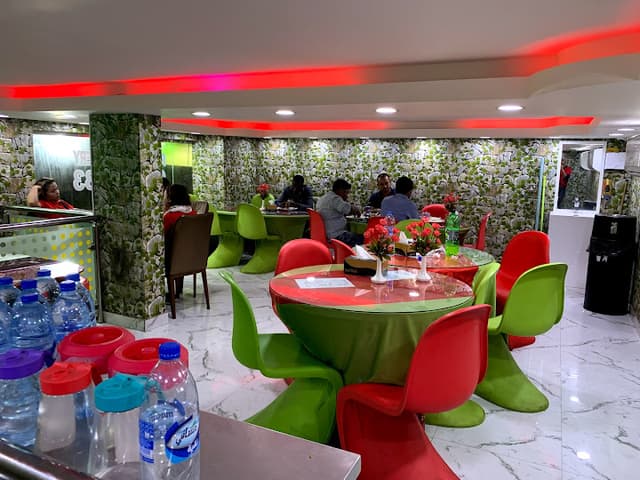 Al NAJM ALLAME RESTAURANT & মেজবান বাড়ী হামরিয়া