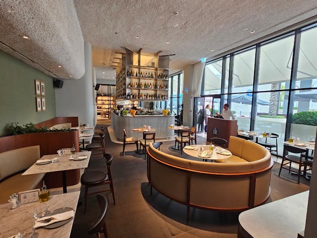 The Lighthouse Restaurant & Bar, Yas Bay Waterfront