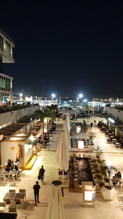Ama Sushi First Al Sheikh Zayed