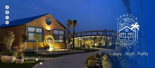 Venecia Resort