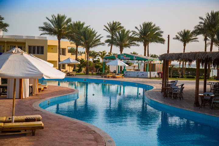 Amwaj Oyoun Resort & Spa - امواج 