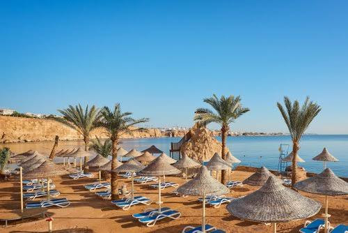 Dream beach resort