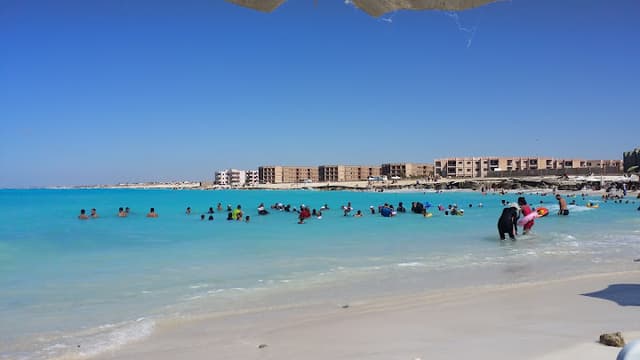 قرية الاحلام الساحل الشمالي ك 93