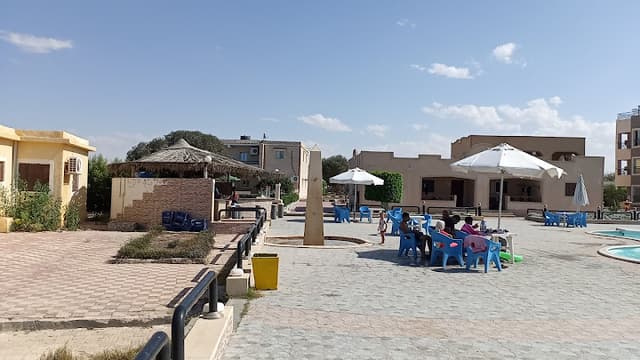 كريستال مطروح - Crystal Matrouh