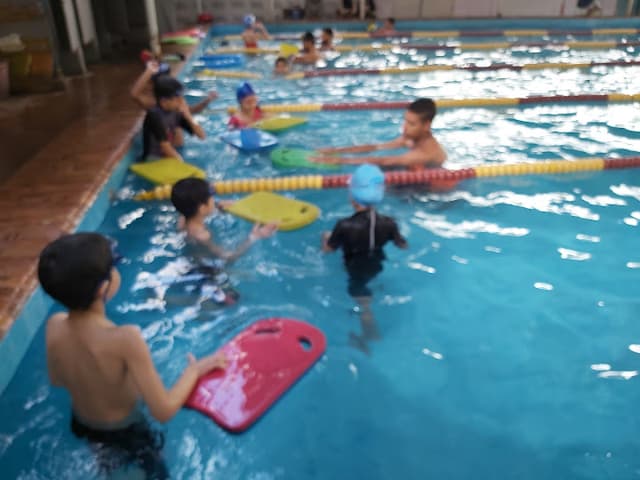 Swim club زهرة الاوائل