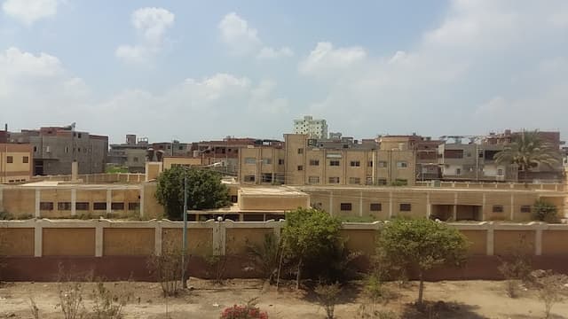 المستشفى العام ببرمبال القديمه
