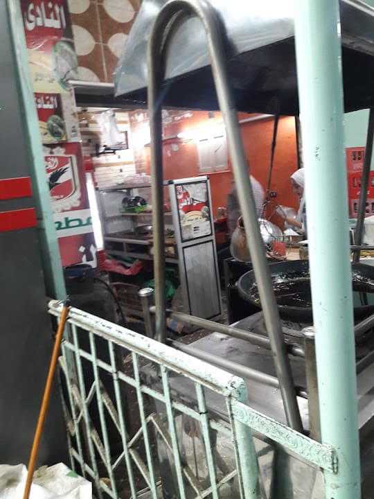 Mahmoud Kandil Restaurant bean and falafel