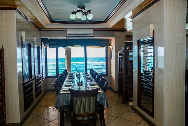 7 Seas Fish Restaurant