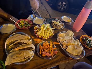 مشويات يحيى الطازة