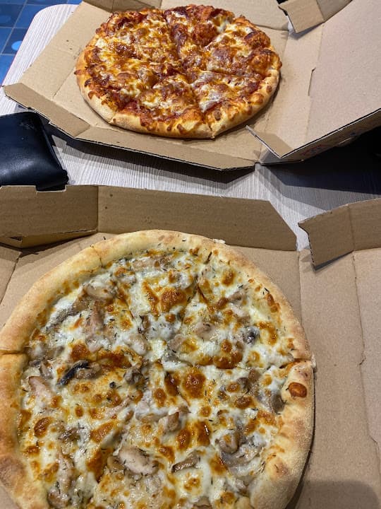 Dominos Pizza- دومينوز بيتزا