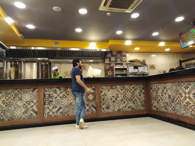 7amza Restaurant