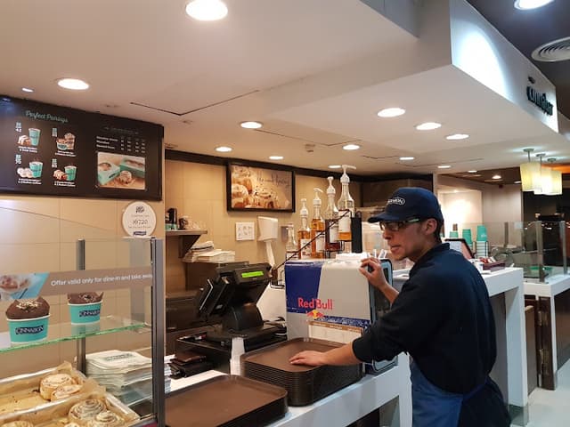 Cinnabon - سينابون