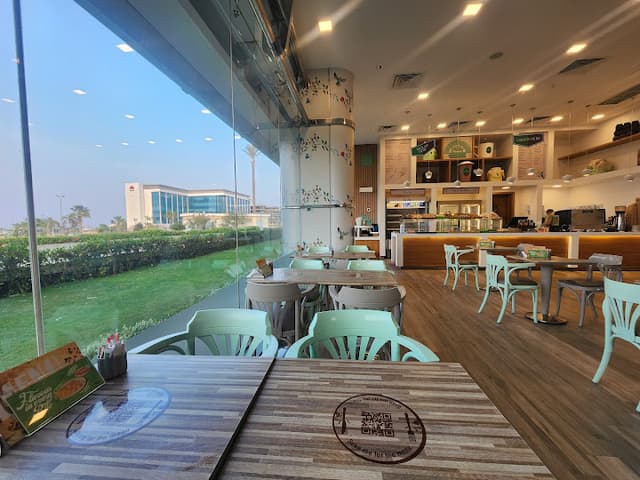La Poire Cafe - Smart Village - لابوار كافيه