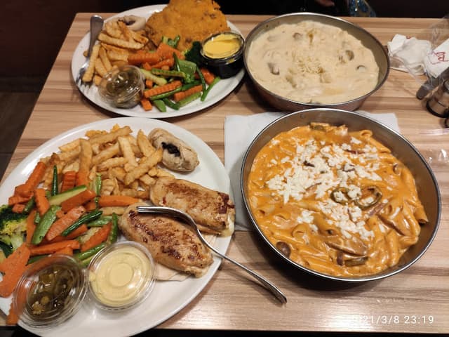 Bistro Heliopolis - بيسترو