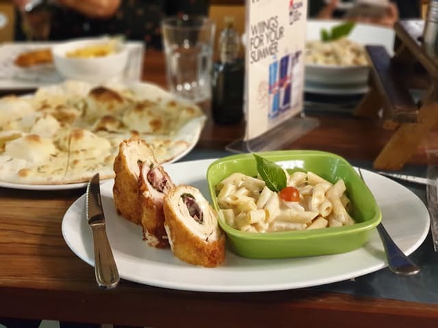 Fiori Restaurant - فلوري