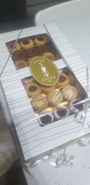 La Poire- لابوار