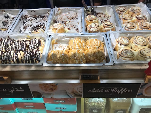 Cinnabon- سينابون