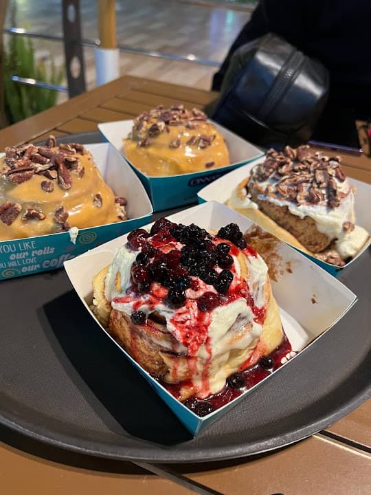 Cinnabon- سينابون