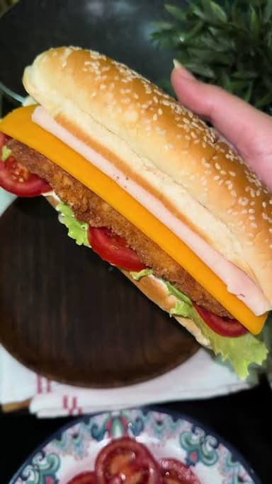 بانية فراخ