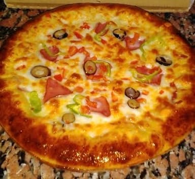 بيتزا كايرتشوزا (روزبيف)