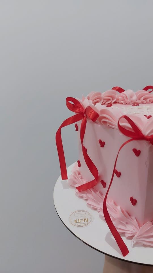 Richy Cake And Bake