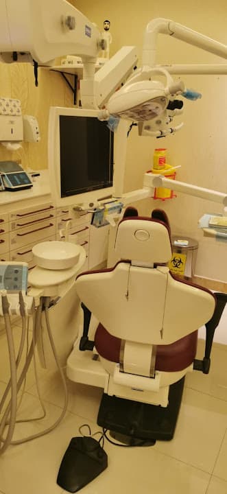 Dr. Musa'ad Azallal Medical Center - مركز د. مساعد الزلال الطبي