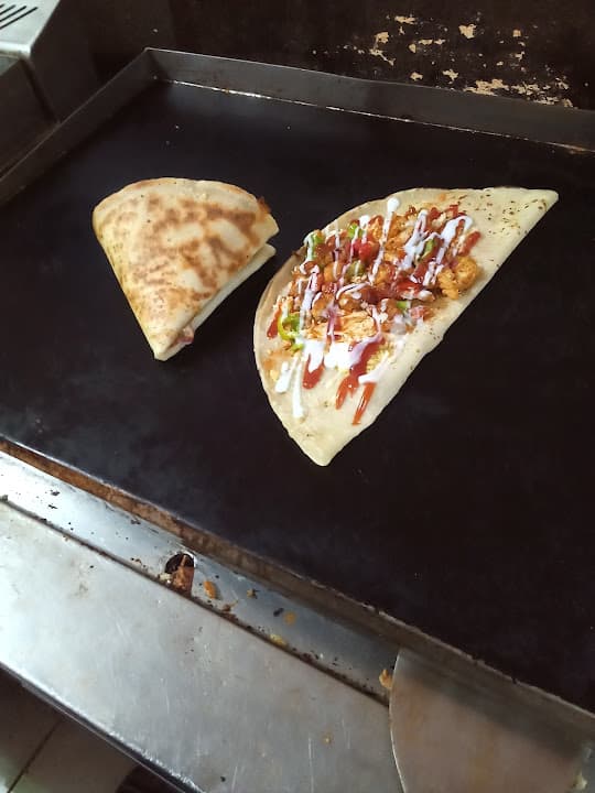مطعم ابو حمزة