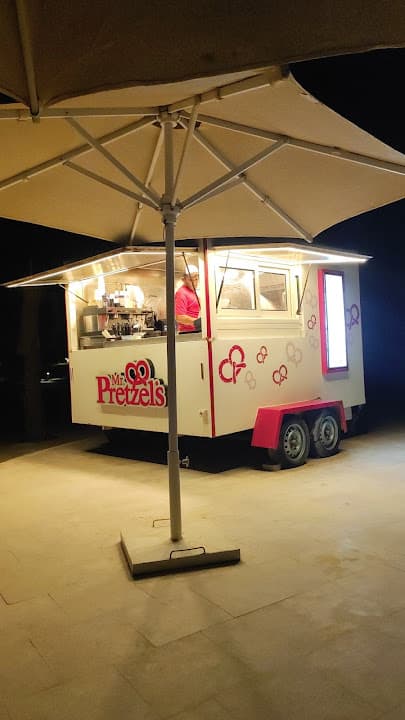 Mr Pretzels – Fouka Bay