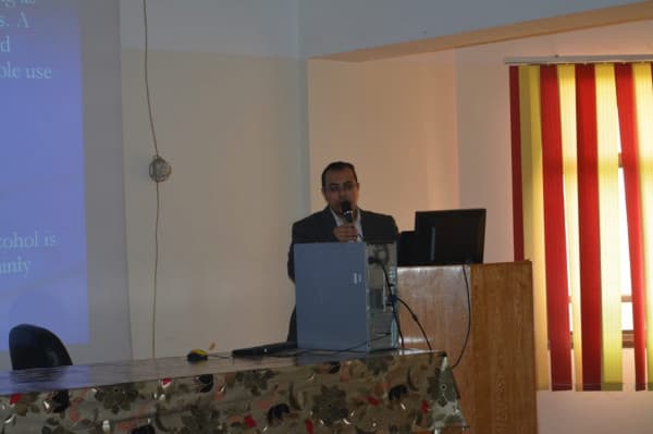عياده الأستاذ الدكتور محمد فوزي عبد العال استاذ المخ والأعصاب