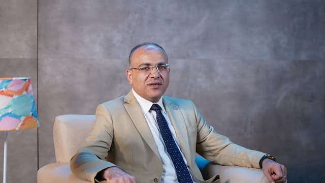 دكتور عبد الرحيم العوامي استشاري علاج الألم