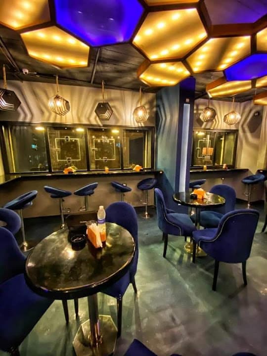 jacket restaurant & cafe