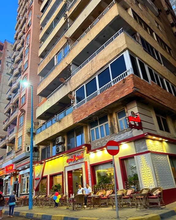 Khasr Almandarah Cafe& Restaurant