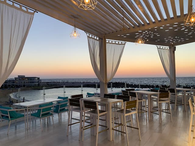 Nasaya Restaurant & Bar