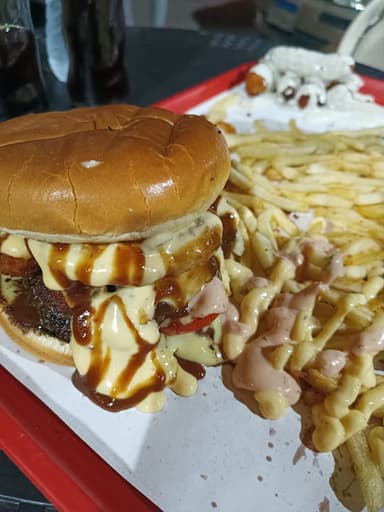Smokery Burger, Alexandria