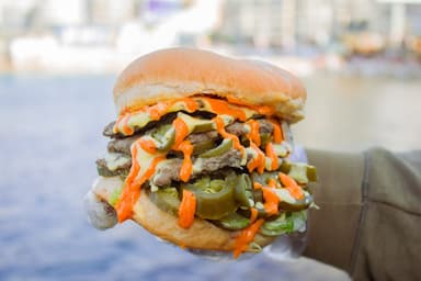 Mazzikaa Smash Burger