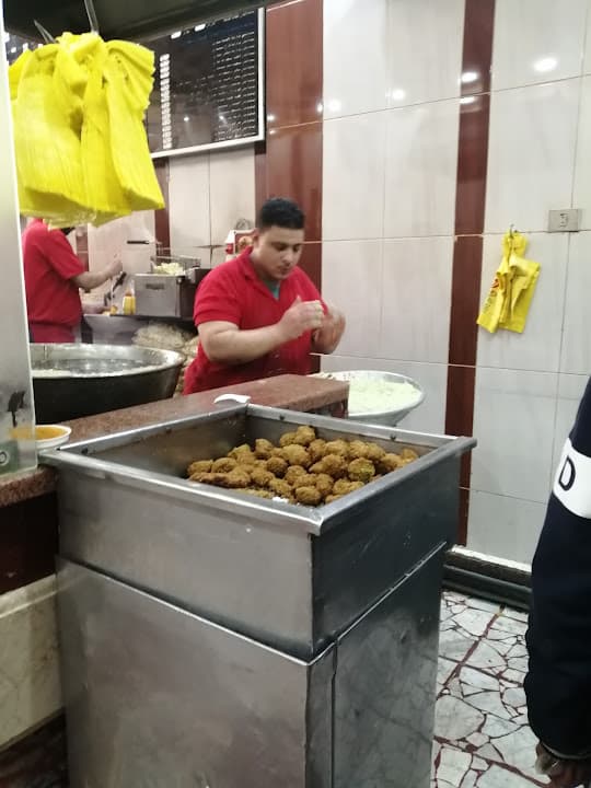 Abo Kmal