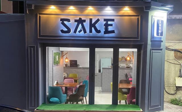 Sake sushi