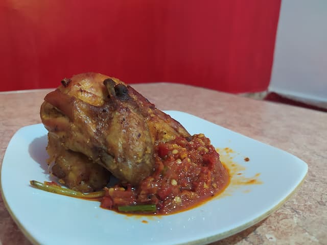 مطعم كنانة