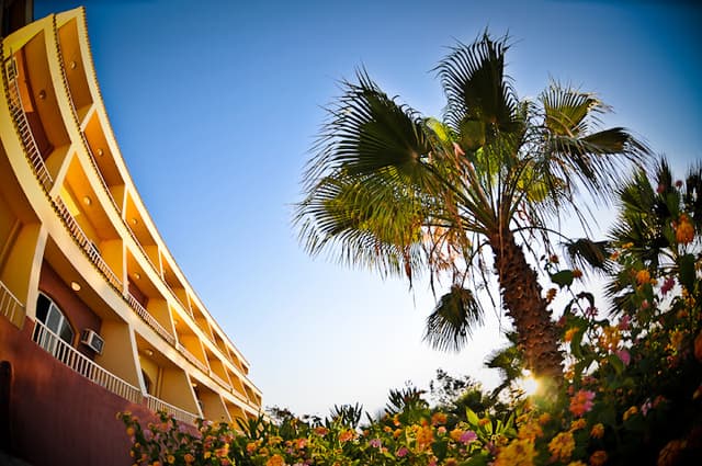 Indulge El Montazah Hotel