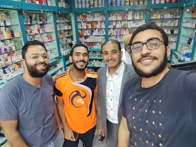 صيدلية الدكتور / خالد عبد الخالق محمد