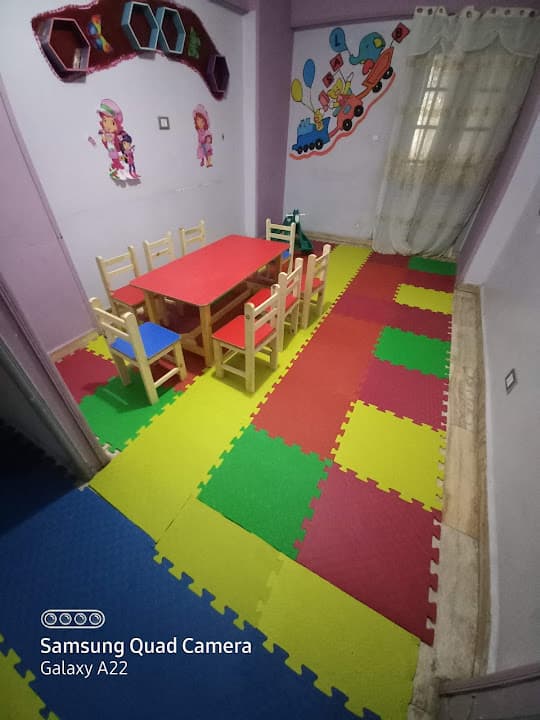 HAPPY HOME KIDS