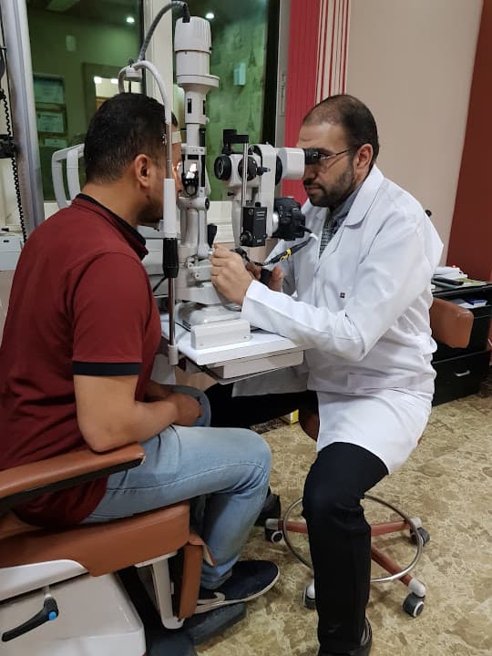 عياده دكتور احمد نور قطب (1): استشاري العيون