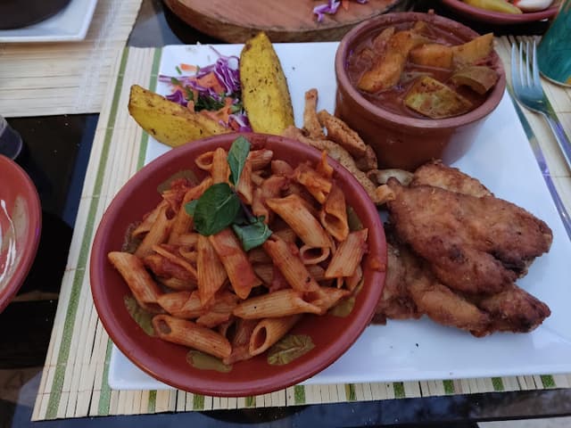 AlKhan Restaurant for grills and pasta