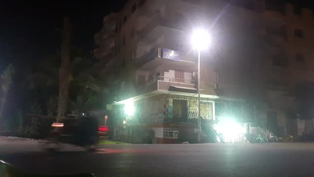 مصنع ديفين وركس