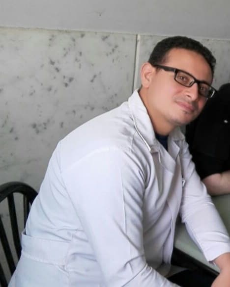د.أحمد موسى أخصائي طب الأطفال وحديثى الولاده وامراض التغذية والحساسية والمناعة
