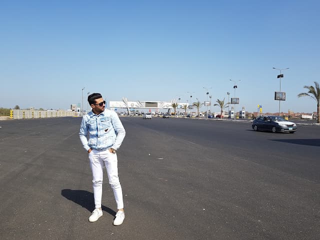 كارته بنها الحر